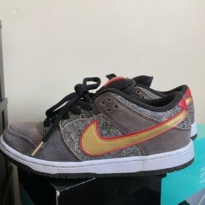 Nike SB Dunk Low - “Beijing”